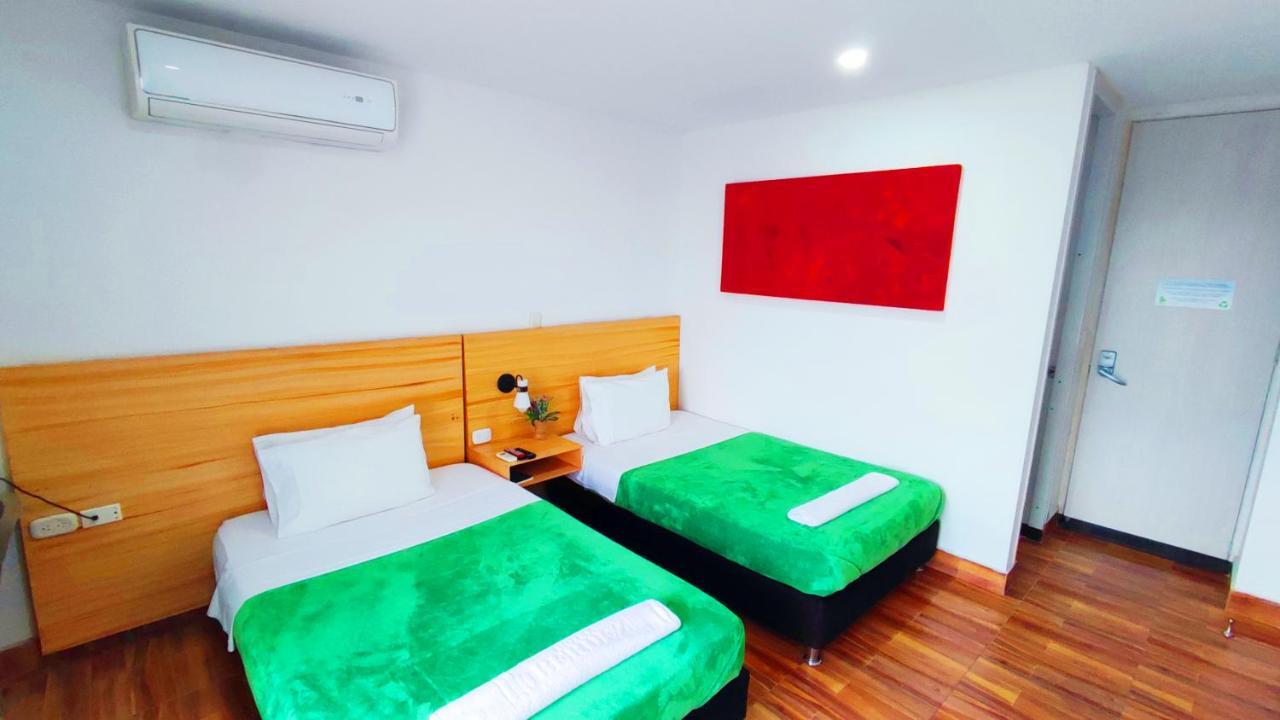 Hotel Berdez Neiva  Bagian luar foto
