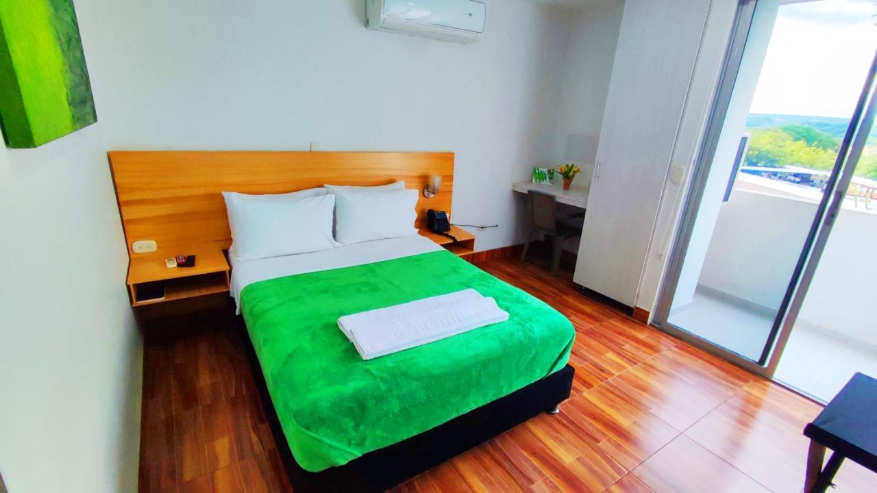Hotel Berdez Neiva  Bagian luar foto