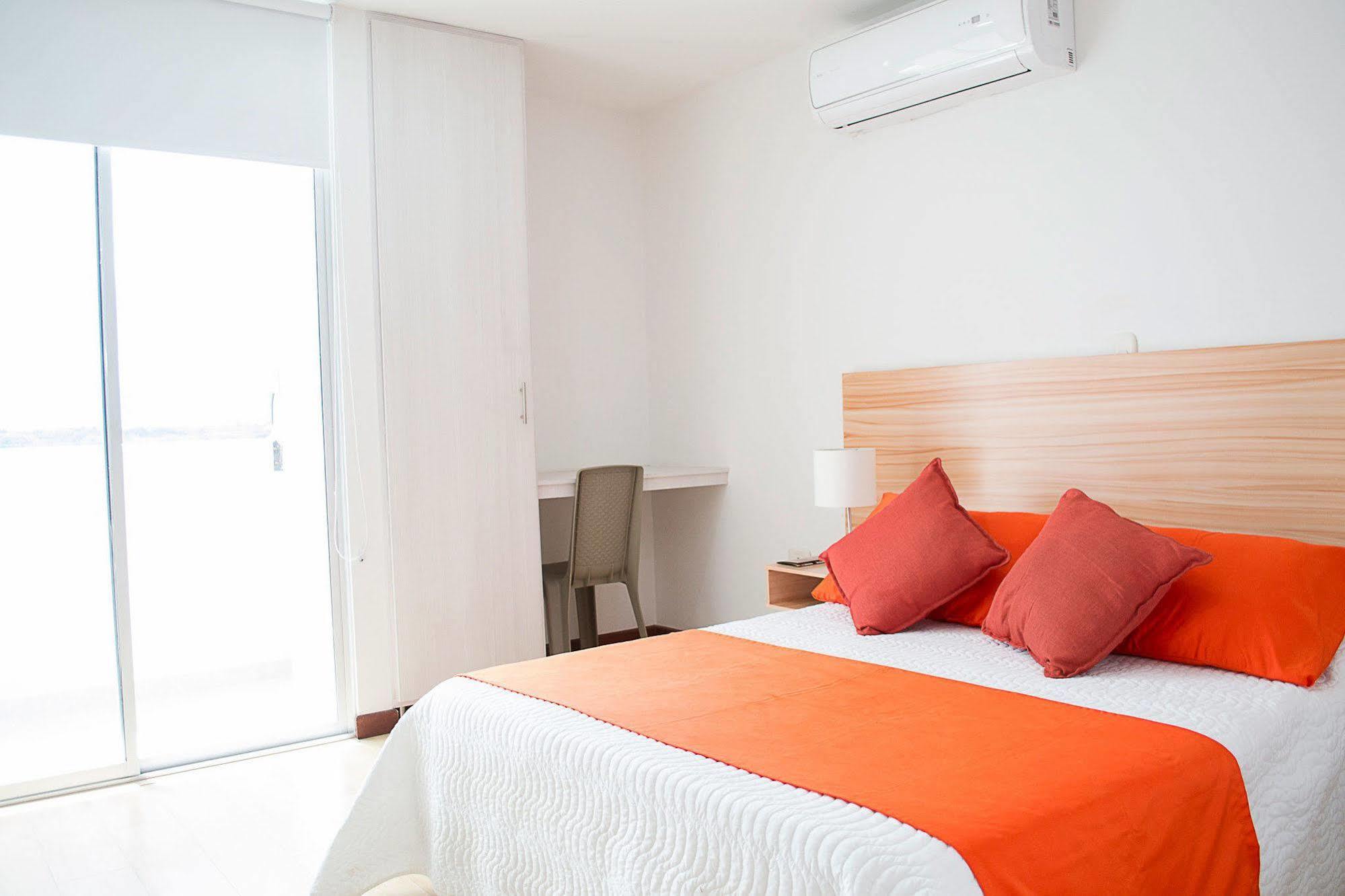 Hotel Berdez Neiva  Bagian luar foto
